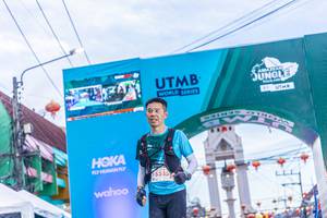 BIB: 5335, 410
                            <button type="button" onclick="openModal(21794605)" class="btn btn-primary btn-sm float-right btn-popup" data-toggle="modal" data-target=".modal-high-quality">
                        <i class="fas fa-shopping-cart"></i> Add to Cart
                    </button>
                                            <button type="button" onclick="isThisMe(21794605, true)" class="btn btn-success btn-sm float-right btn-popup btn-isme hidden" data-toggle="tooltip" data-placement="bottom" title="นี่คือรูปของคุณใช่ไหม คลิกที่นี่เพื่อเอาเข้าอัลบั้ม">
                        <i class="fas fa-plus"></i> Add to album
                    </button>
                    <button type="button" onclick="isThisMe(21794605, false)" class="btn btn-warning btn-sm float-right btn-popup btn-isnotme hidden">
                        <i class="fas fa-ban"></i> Remove from album
                    </button>